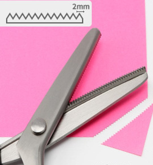 ✂️ Risparmi il 50%! 🧵 Forbici da cucito seghettate – Super affilate, tagli a zigzag e impugnatura confortevole ✨