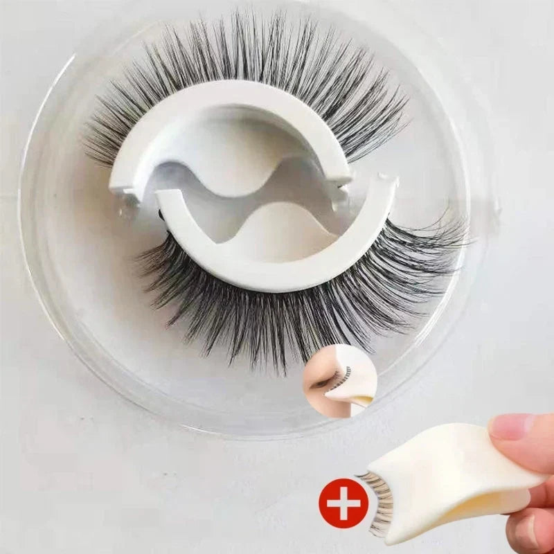 👁️✨ Ciglia Finte Autoadesive Riutilizzabili – Senza Colla | Applicazione in 3 Secondi | Aspetto Naturale | Fibre Sintetiche Ipoallergeniche | 7 Stili | 3 Paia + Astuccio | Ideale per Trucco Quotidiano & Occasioni Speciali 💄🌸