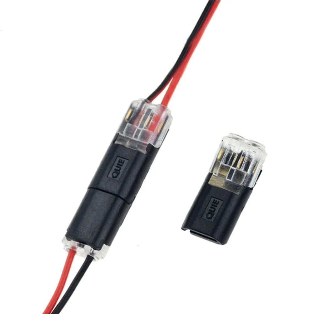 Two-wire plug connector with locking tab