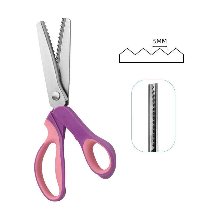 🔥SALDI CALDI 50% DI SCONTO🎁✂️ Forbici a zig‑zag – Acciaio inox, manici ergonomici imbottiti – Perfette per cucito, trapunte e scrapbooking! 🧵💨
