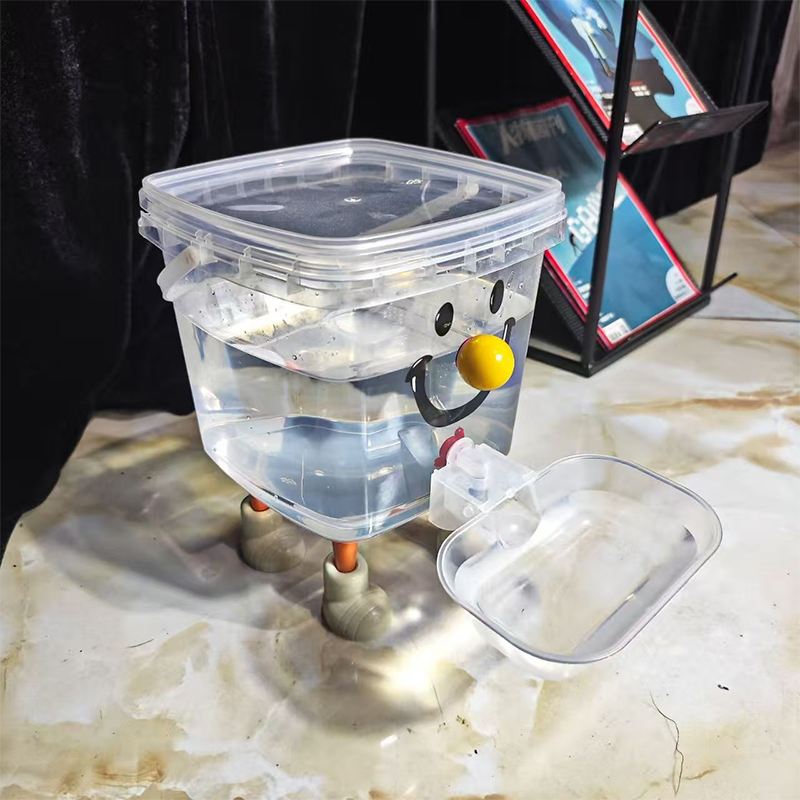 🐾✨ Distributore d’Acqua per Animali ad Alta Capacità – 3L & 5L, Sistema a Gravità Senza Elettricità, Serbatoio Trasparente, Facile da Pulire 💧🐶🐱