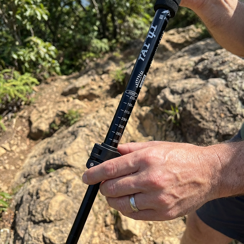 🏔️ Bastone da Trekking Telescopico 3-in-1 – Lega Alluminio 6160, Ammortizzatore Integrato, Lunghezza Regolabile 65-135cm – 6 Colori 🌿💪