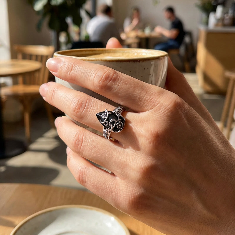 Anello Bohemian Vintage con Motivo a Vite Floreale