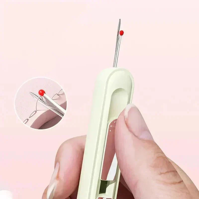 🧵 Strumento 2 in 1 Infila Ago e Scucitore – Pratico e Indispensabile per il Cucito ✨