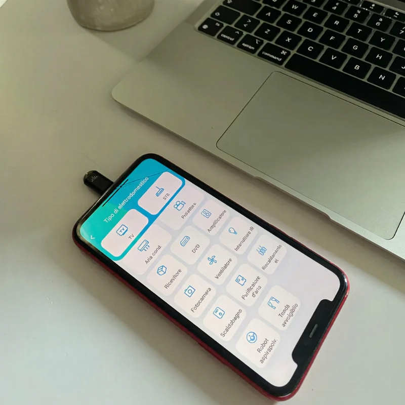 Adattatore controller telecomando IR universale portatile per smartphone